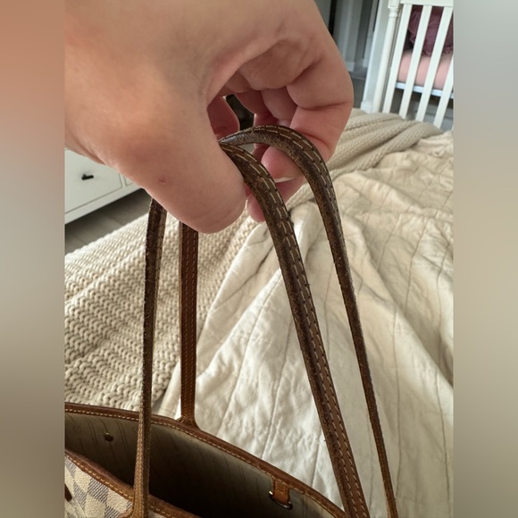 Louis Vuitton Neverfull Damier Azur - Picture 10 of 12